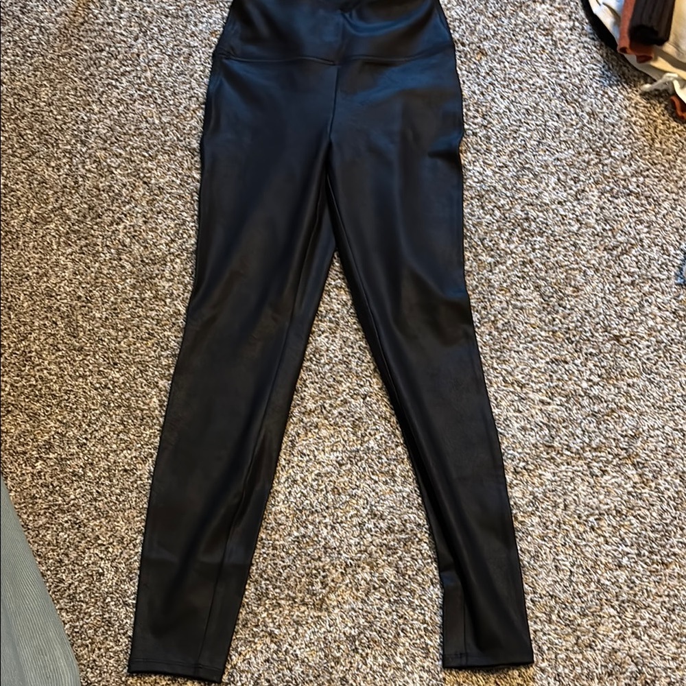 Sleek Black Leggings